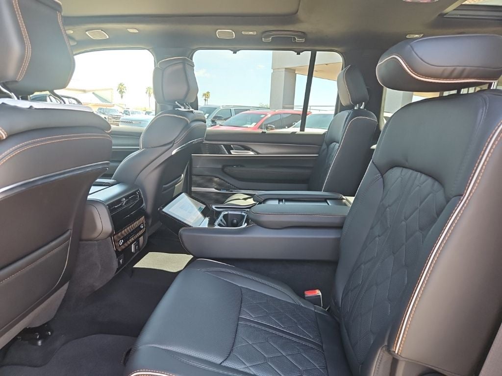 2026 Jeep Grand Wagoneer L Summit Reserve