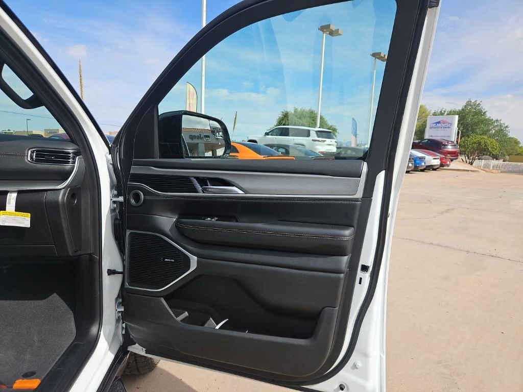 2026 Jeep Grand Wagoneer Upland