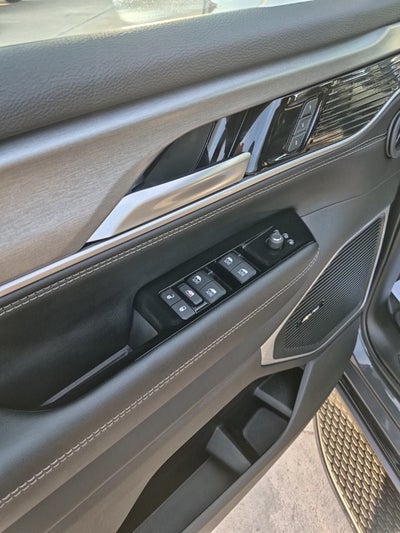 2026 Jeep Grand Wagoneer Base