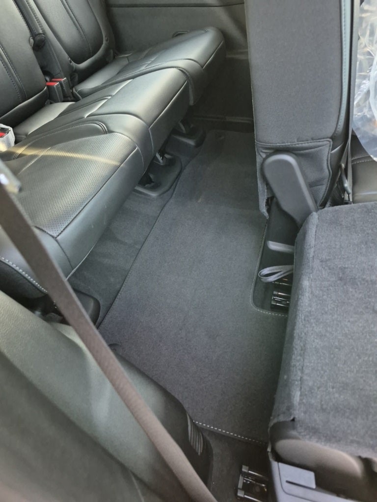 2026 Jeep Grand Wagoneer Base