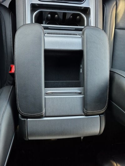 2026 Jeep Grand Wagoneer Base