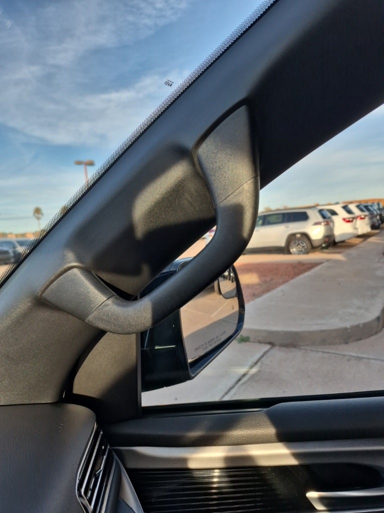 2026 Jeep Grand Wagoneer Base