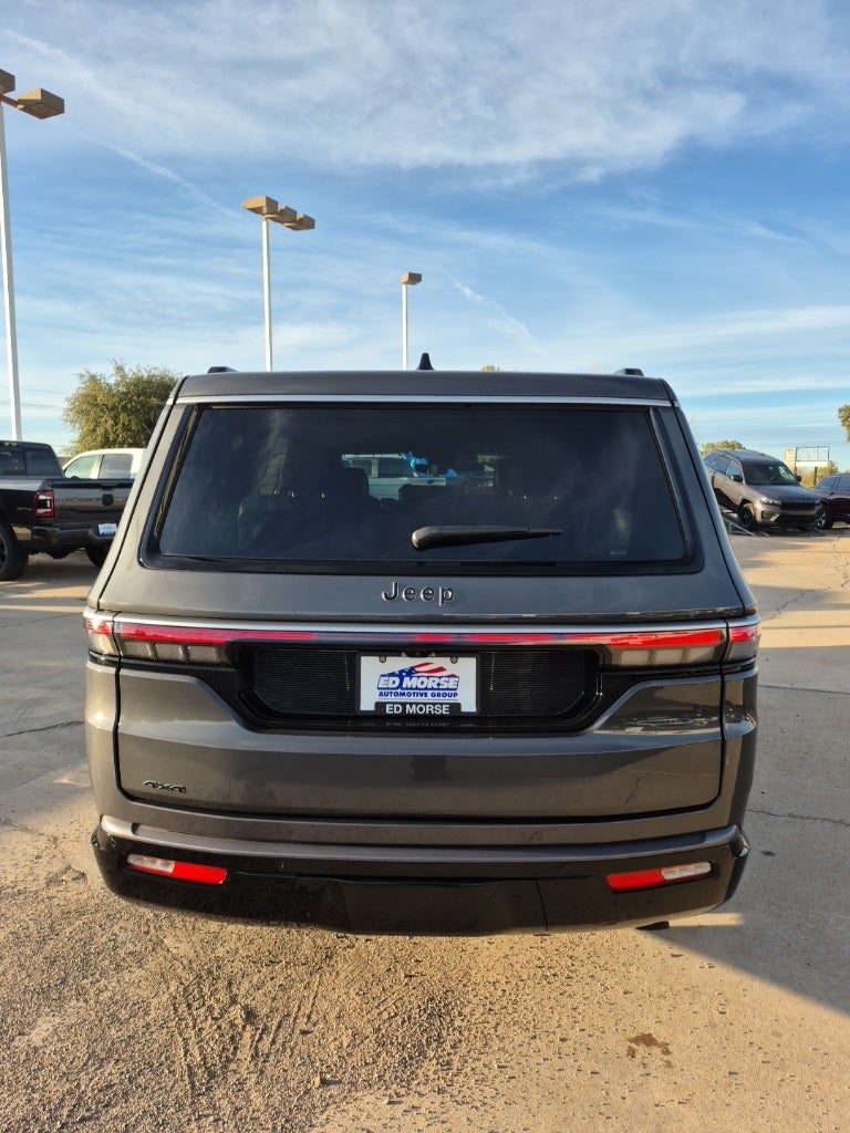 2026 Jeep Grand Wagoneer Base