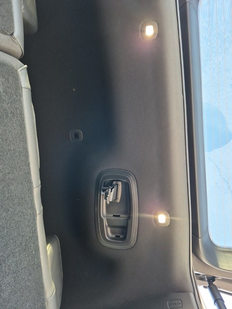 2026 Jeep Grand Wagoneer Base