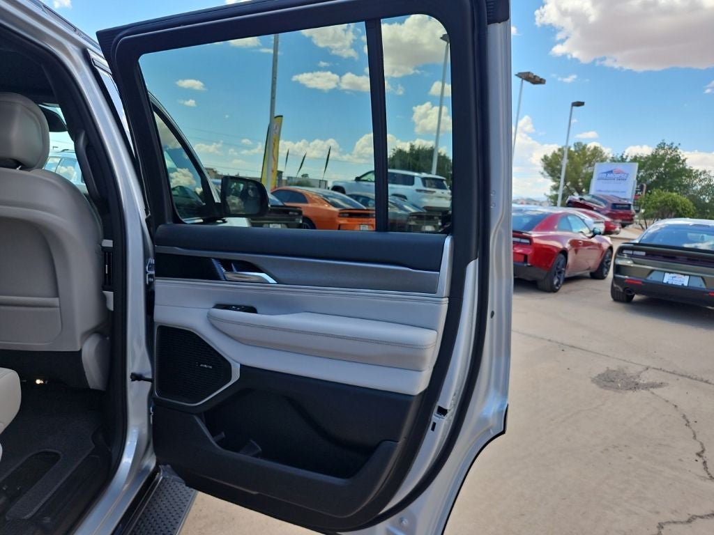 2026 Jeep Grand Wagoneer Limited Altitude