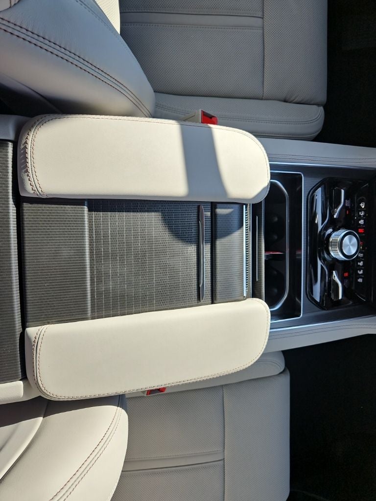 2026 Jeep Grand Wagoneer Summit Obsidian