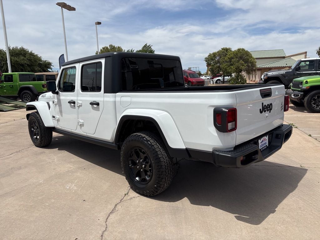 2022 Jeep Gladiator Willys Willy's