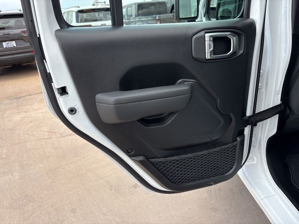 2026 Jeep Gladiator Sport