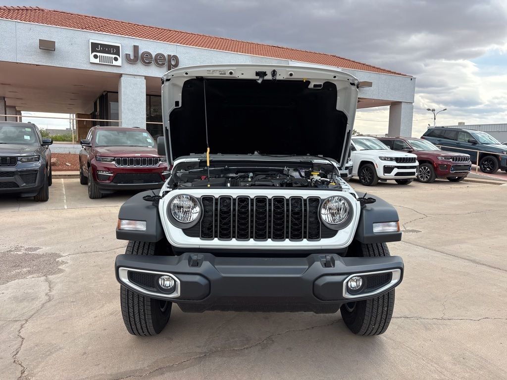 2026 Jeep Gladiator Sport