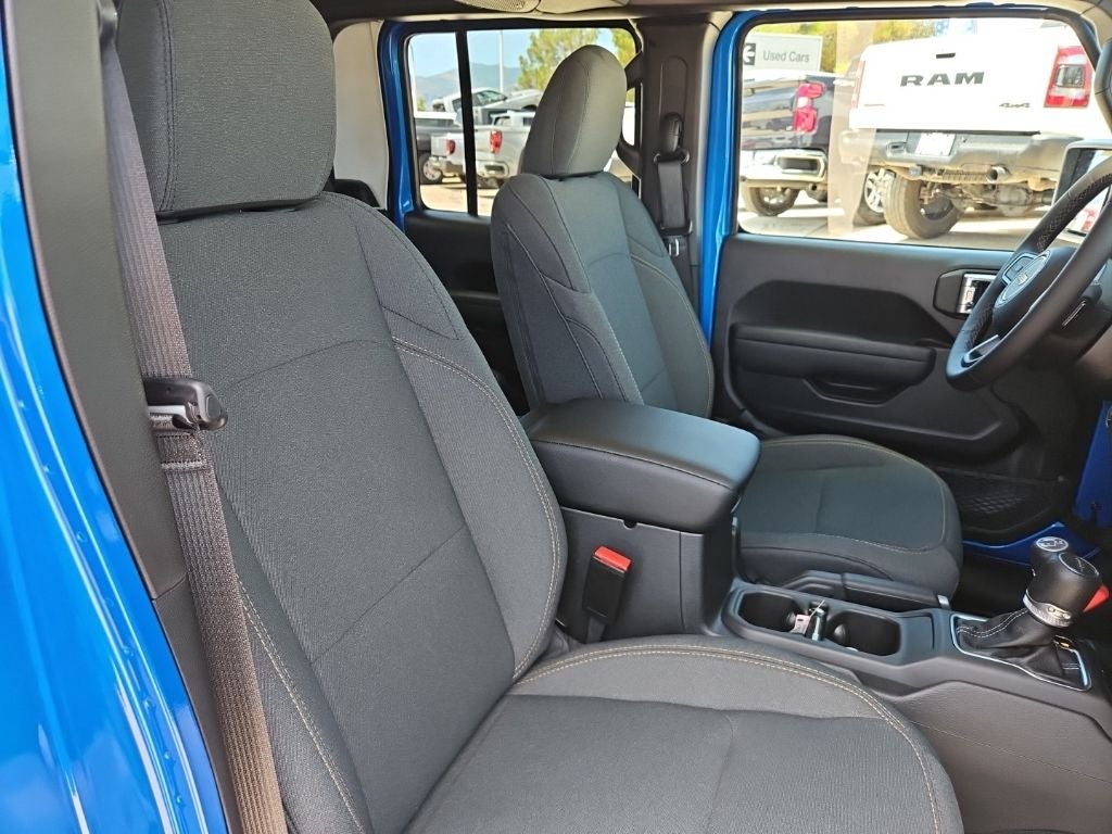 2026 Jeep Gladiator Sport S