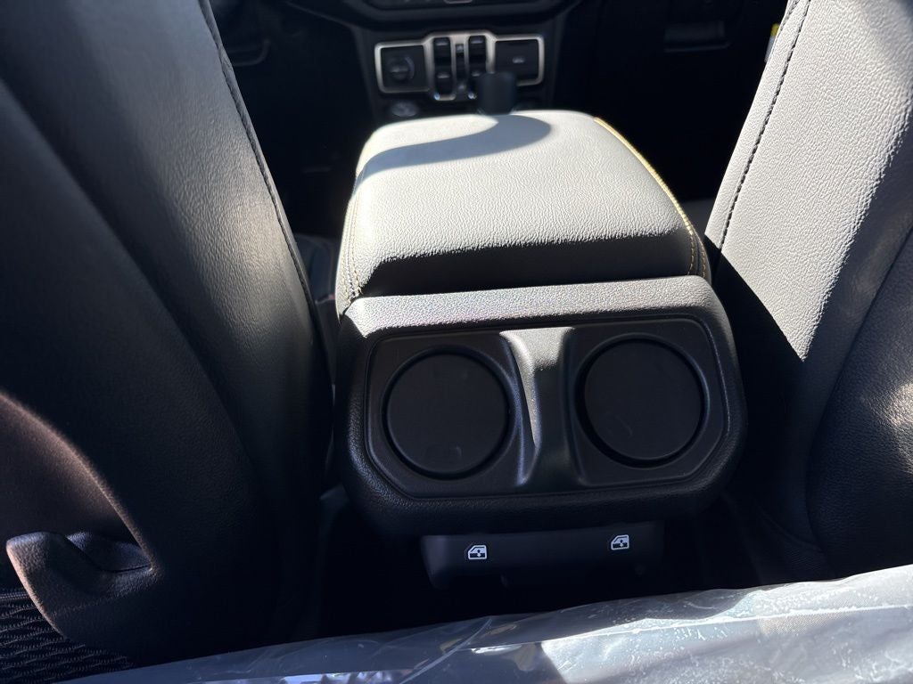 2026 Jeep Gladiator Sahara