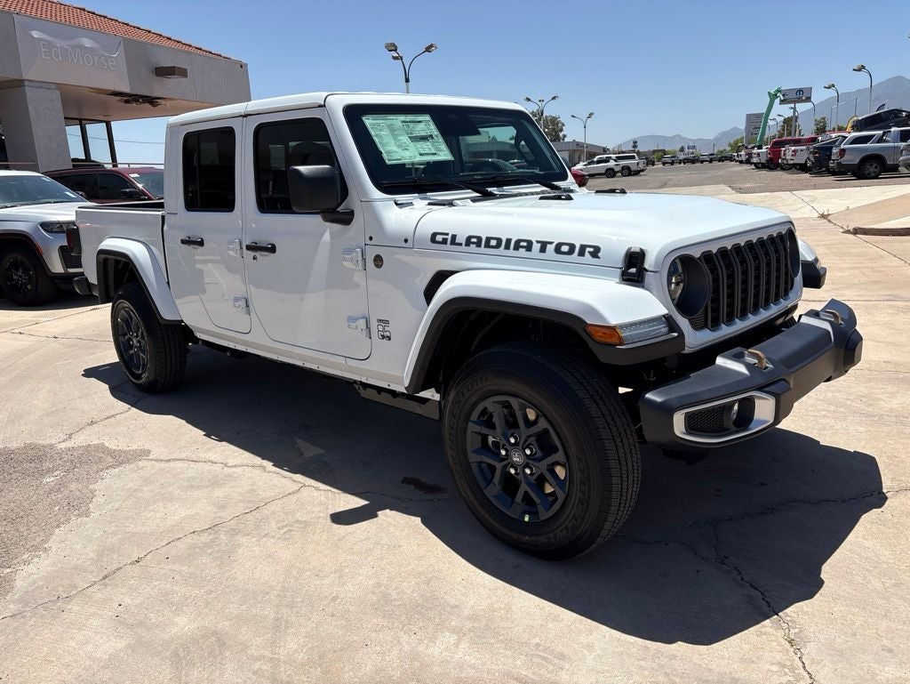 2026 Jeep Gladiator 85th Anniversary Edition