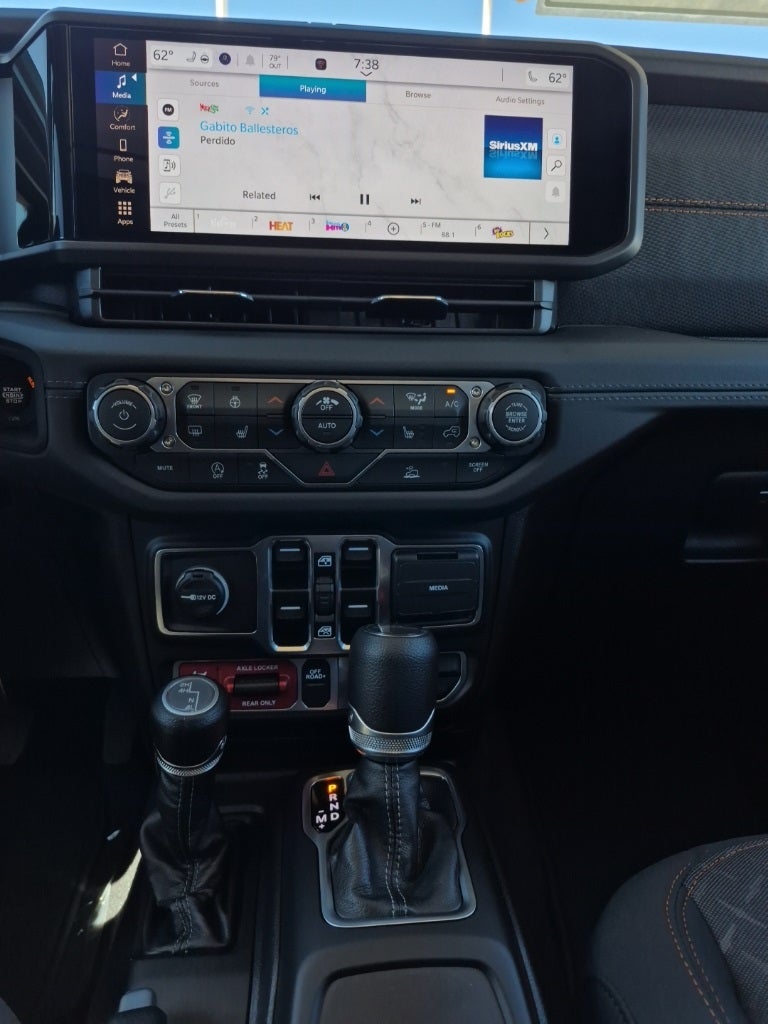 2025 Jeep Gladiator Mojave