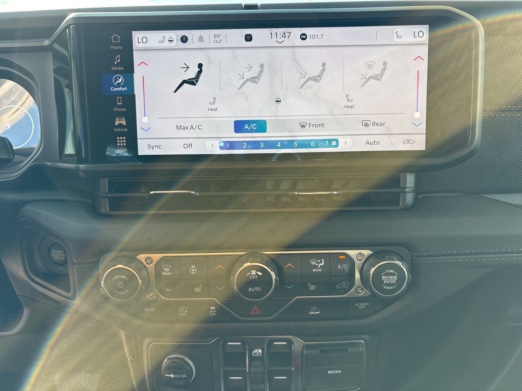 2025 Jeep Gladiator Mojave