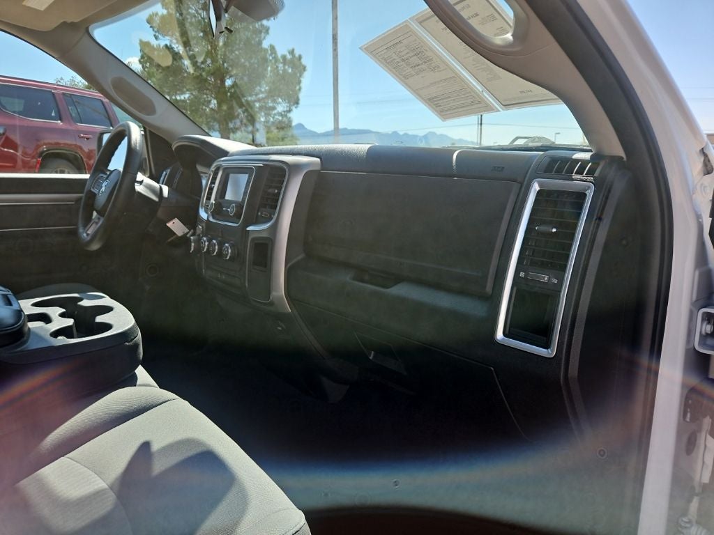 2024 RAM 1500 Classic SLT