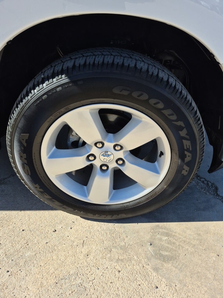 2024 RAM 1500 Classic SLT