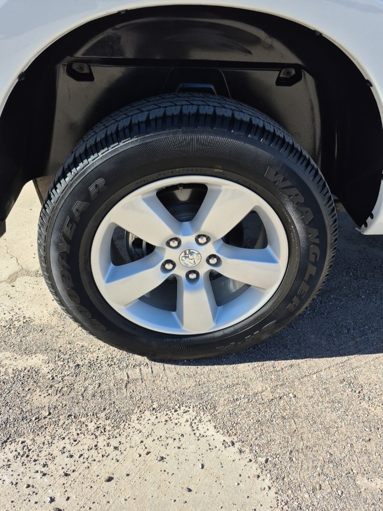 2024 RAM 1500 Classic SLT