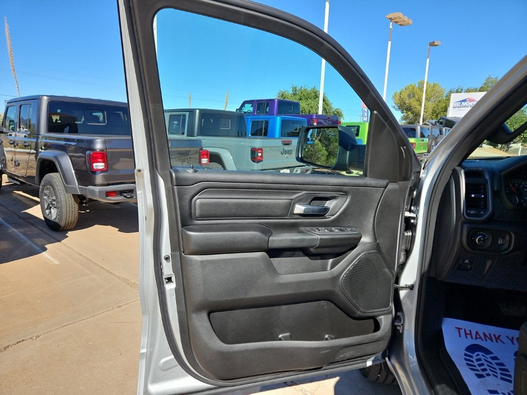 2027 RAM 1500 Express