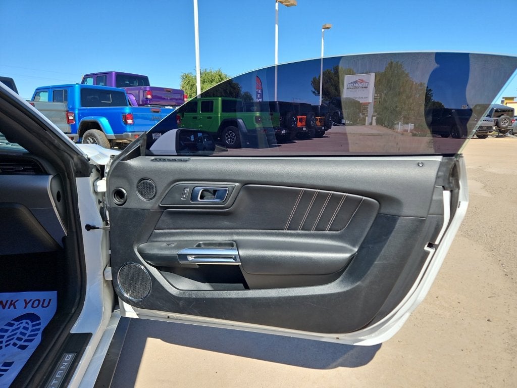 2022 Ford Mustang EcoBoost Premium