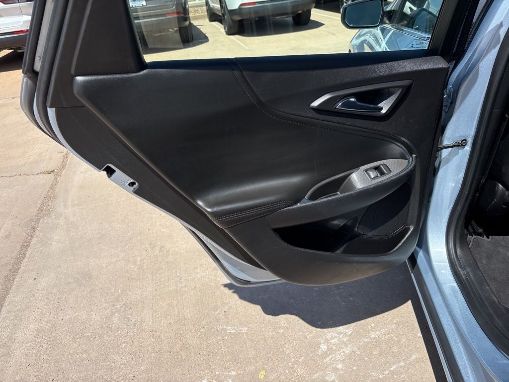 2017 Chevrolet Malibu LT 1LT