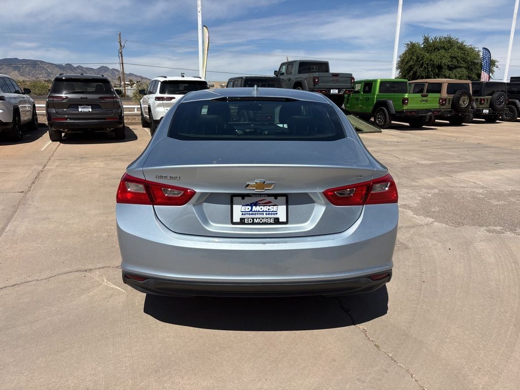 2017 Chevrolet Malibu LT 1LT