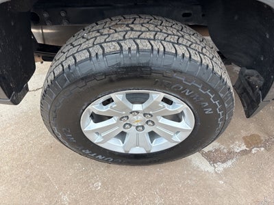 2017 Chevrolet Colorado LT