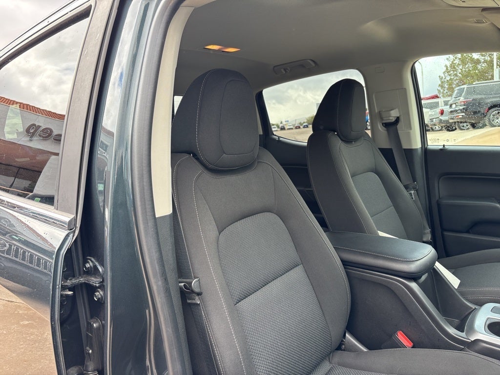 2017 Chevrolet Colorado LT