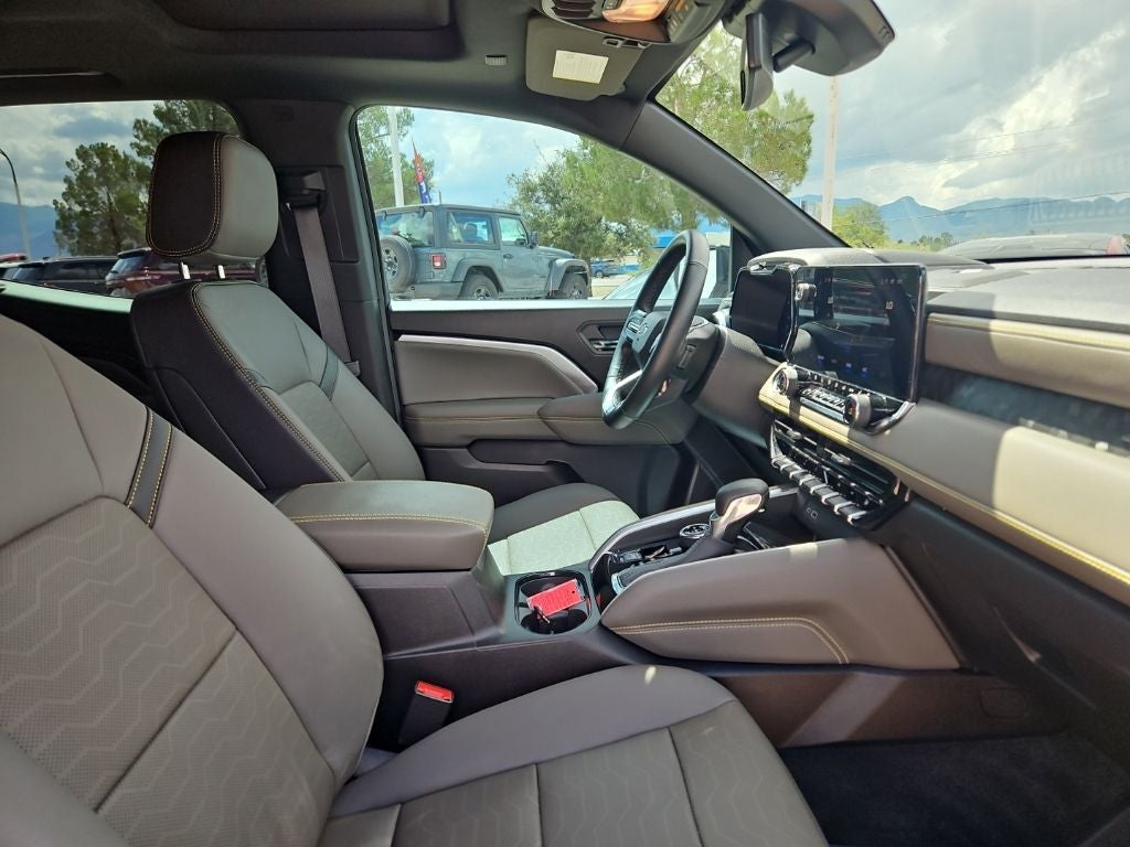 2025 Chevrolet Colorado ZR2