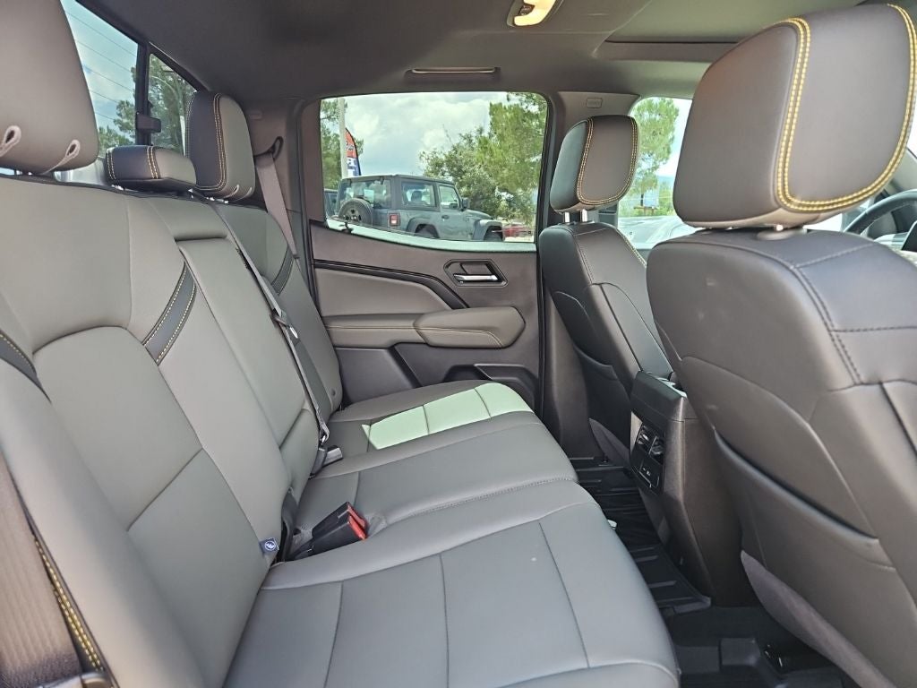 2025 Chevrolet Colorado ZR2