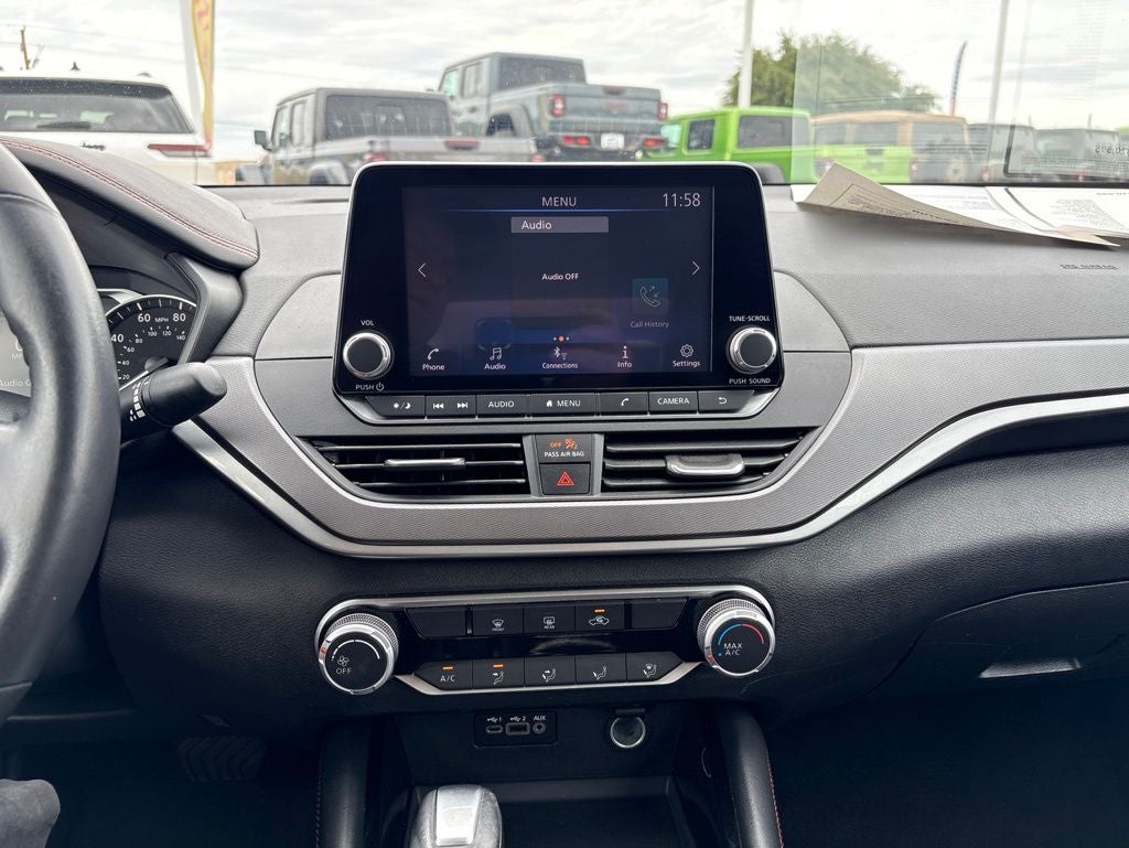 2024 Nissan Altima 2.5 SR