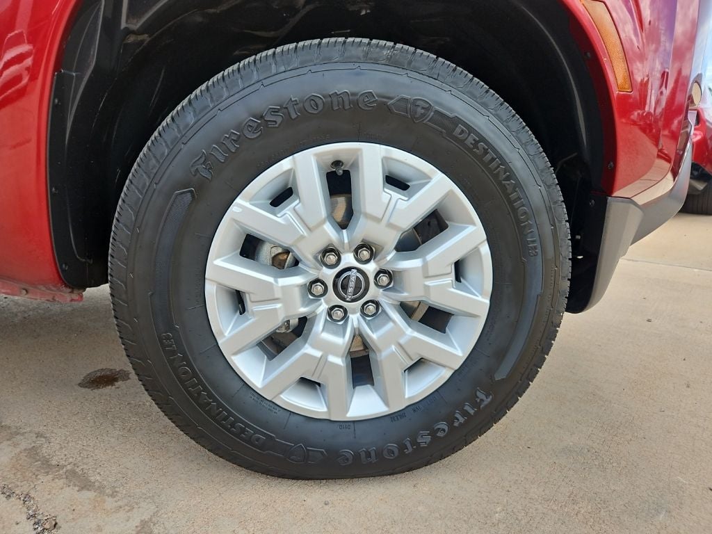 2023 Nissan Frontier SV