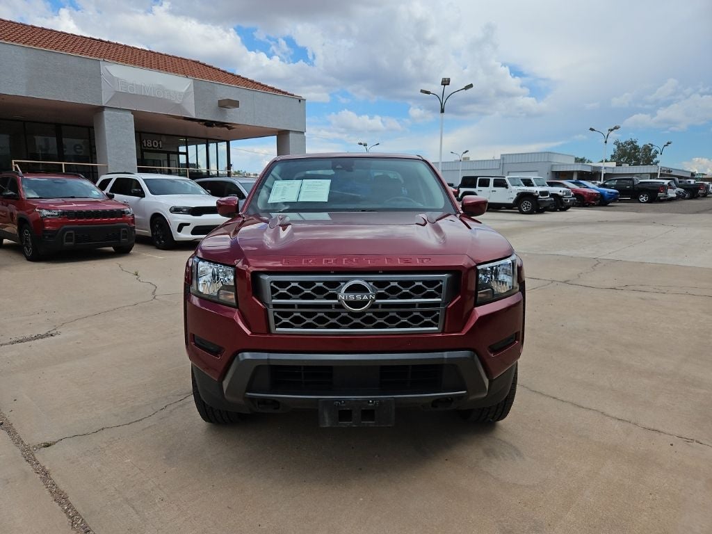 2023 Nissan Frontier SV