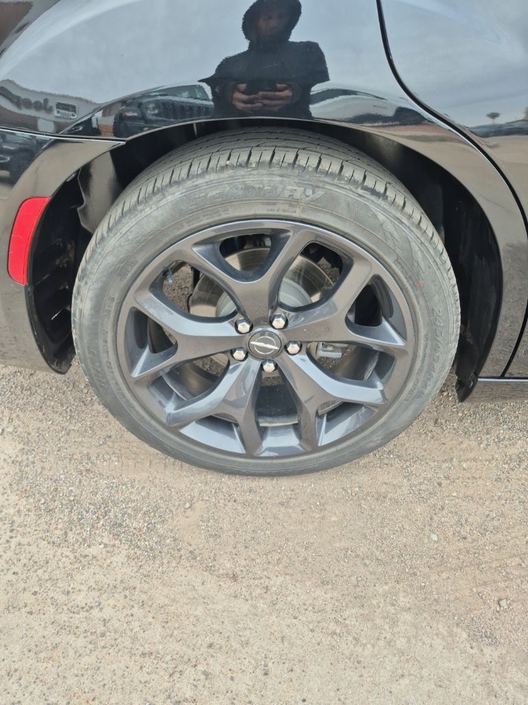 2020 Chrysler 300 Touring