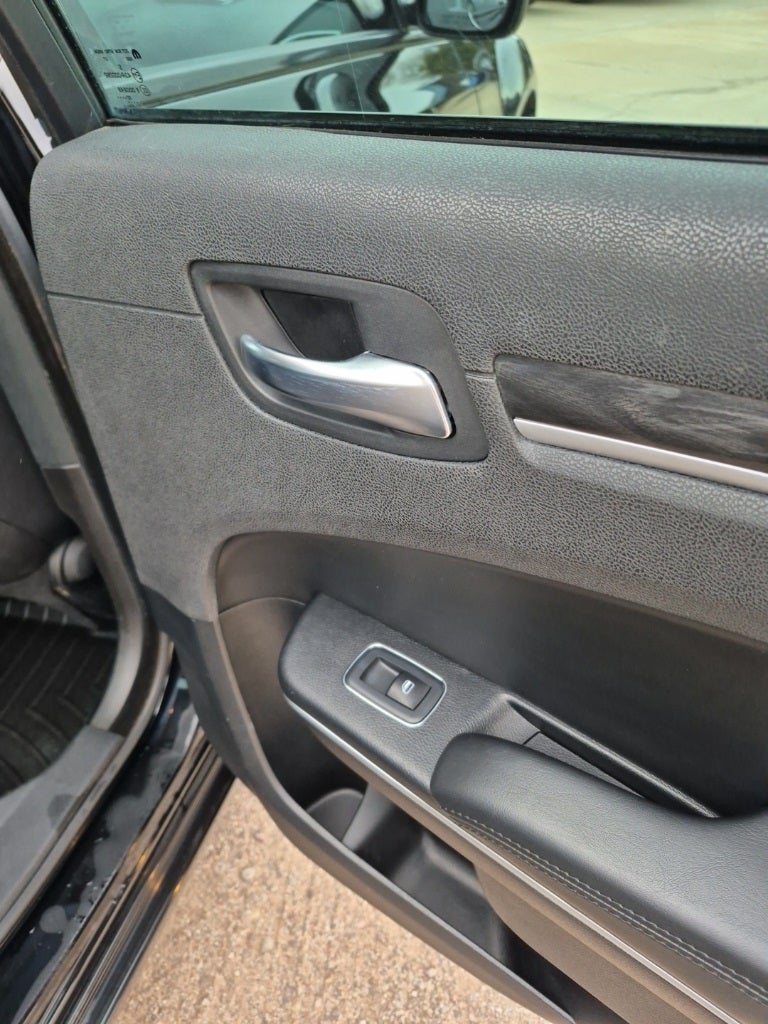 2020 Chrysler 300 Touring