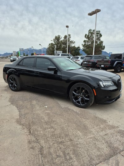 2020 Chrysler 300 Touring