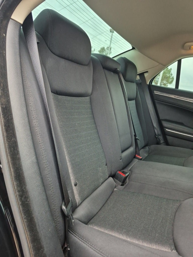 2020 Chrysler 300 Touring