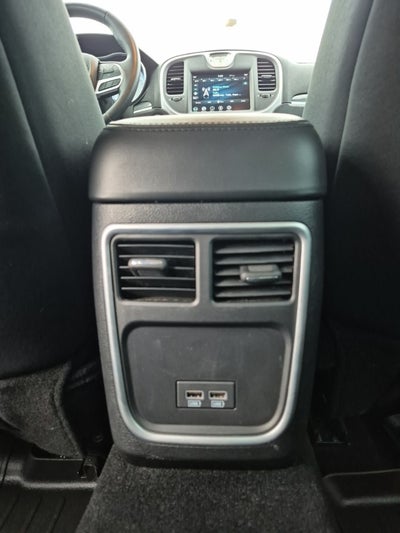 2020 Chrysler 300 Touring