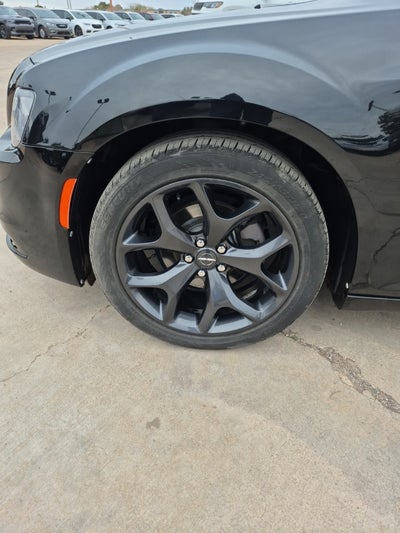 2020 Chrysler 300 Touring