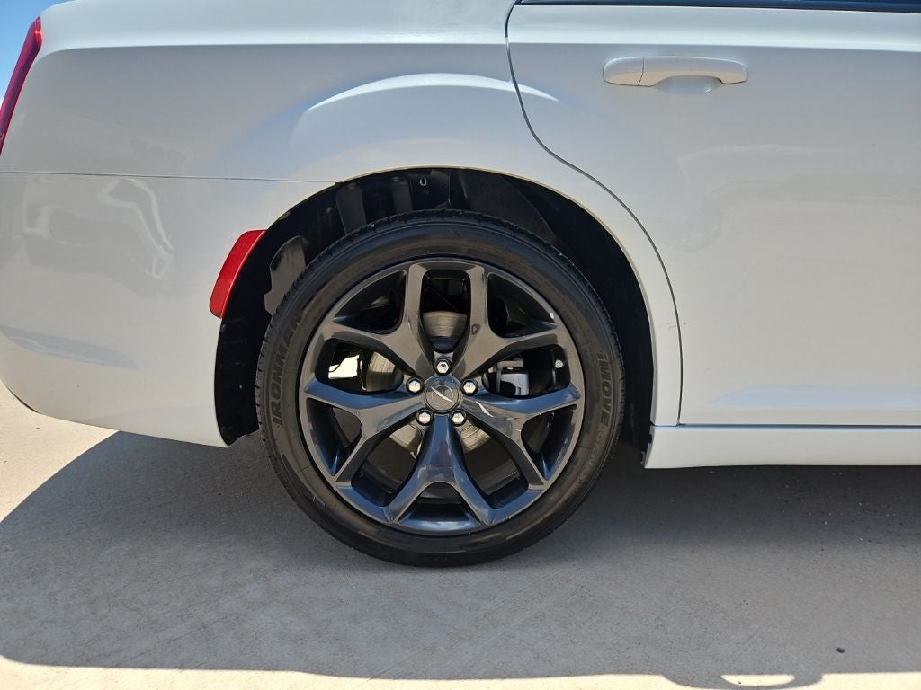 2023 Chrysler 300 S