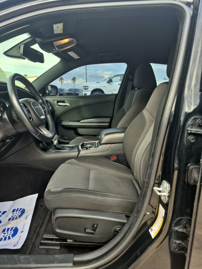 2018 Dodge Charger V6 Plus