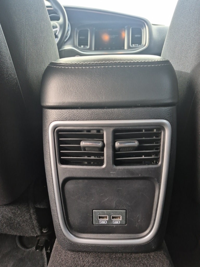 2018 Dodge Charger V6 Plus