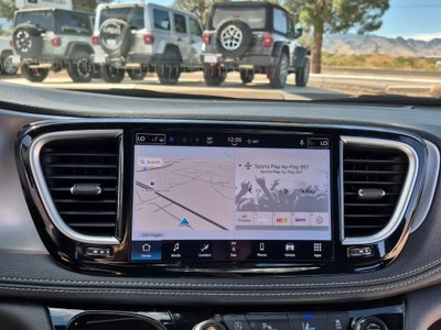 2025 Chrysler Pacifica Limited