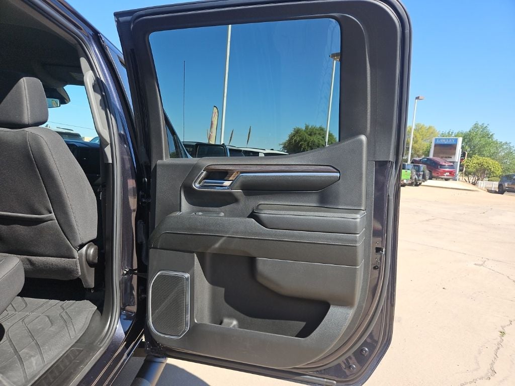 2024 Chevrolet Silverado 1500 LT LT1