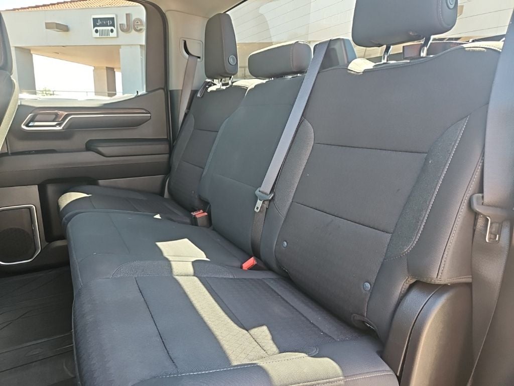 2024 Chevrolet Silverado 1500 LT LT1