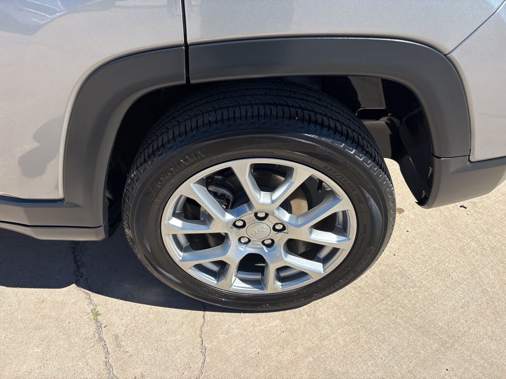 2023 Jeep Compass Latitude Lux