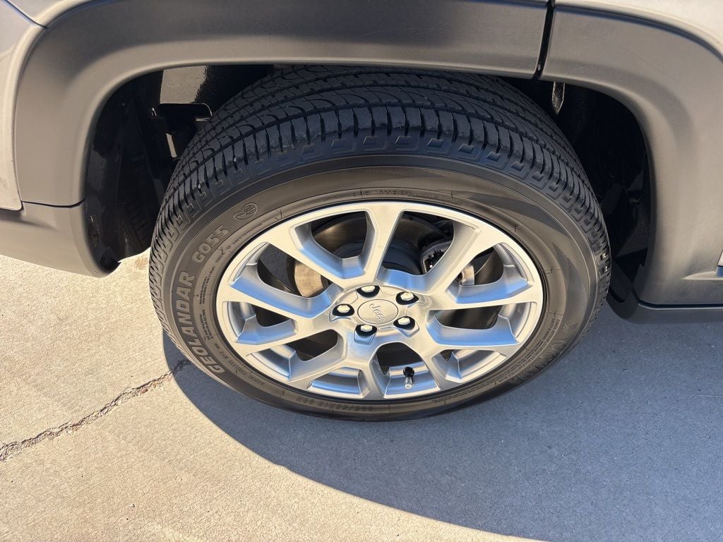 2023 Jeep Compass Latitude Lux