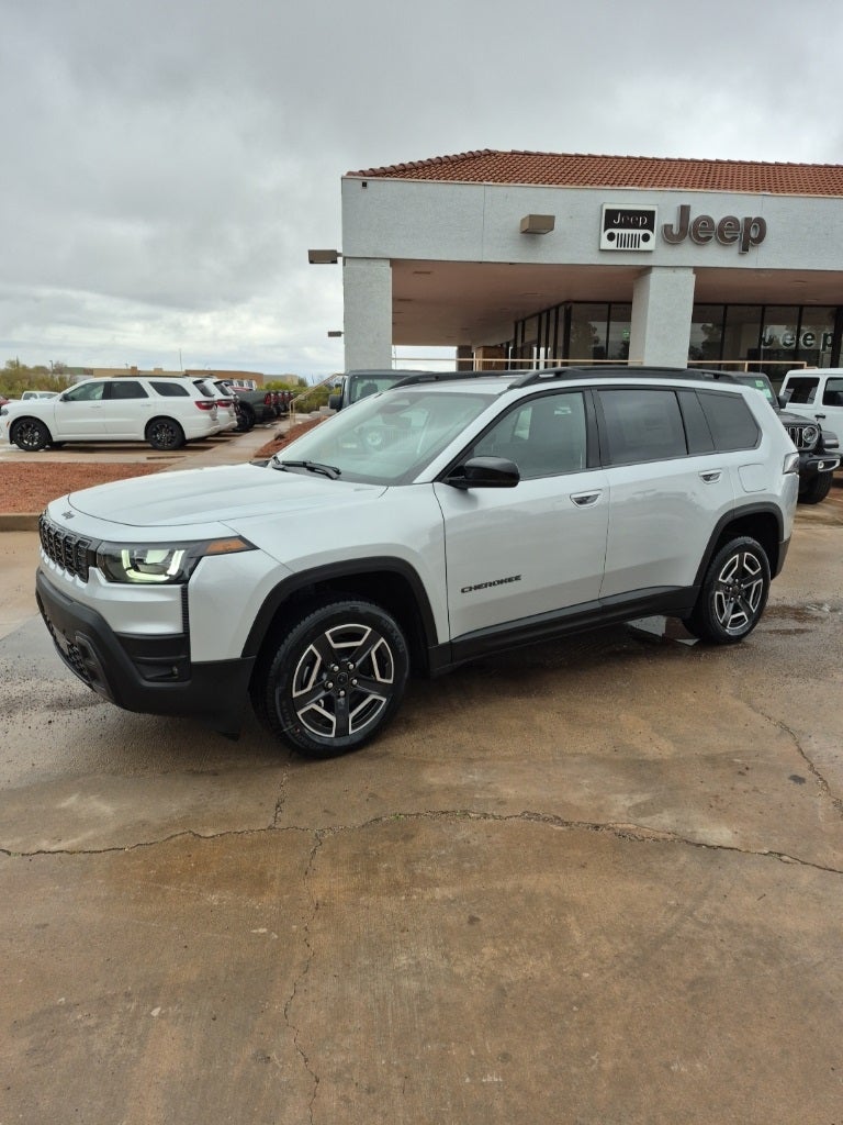 2026 Jeep Cherokee Laredo