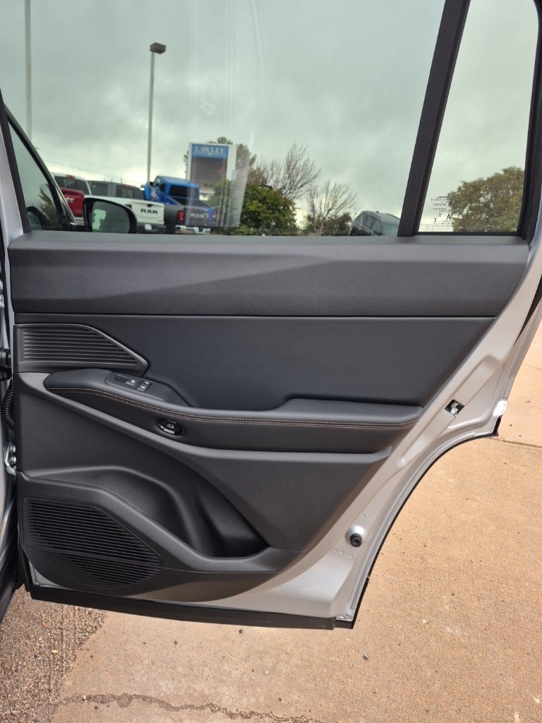 2026 Jeep Cherokee Laredo