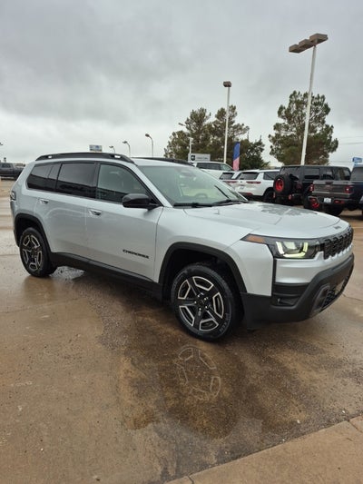 2026 Jeep Cherokee Laredo