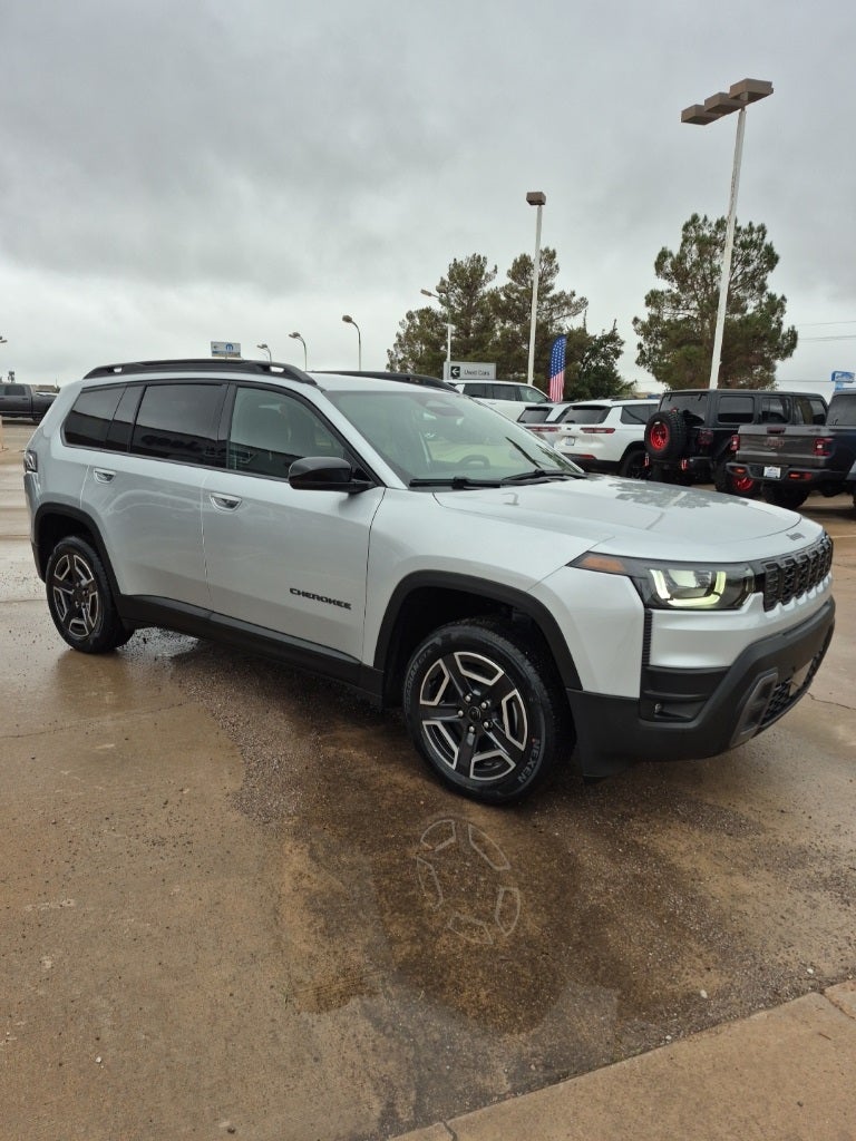 2026 Jeep Cherokee Laredo